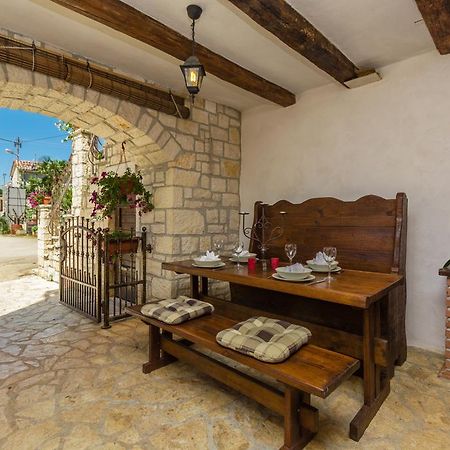 Apartment Velenik D&I Porec Bagian luar foto
